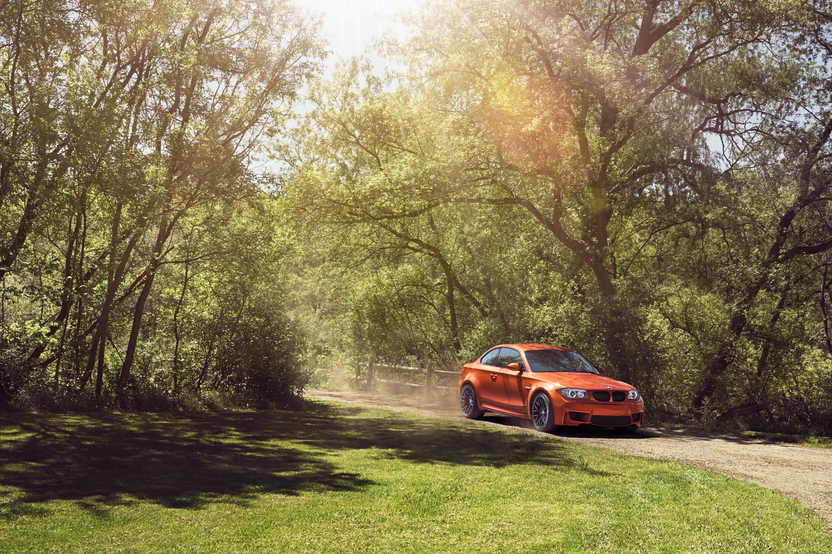 BMW M1 Orange